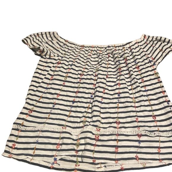 Icky Brand size small off the shoulder top excellent condition see pics G38 - Picture 2 of 2